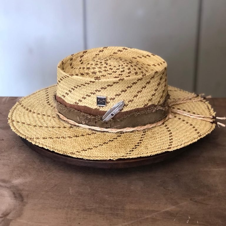 sombrero hecho a mano